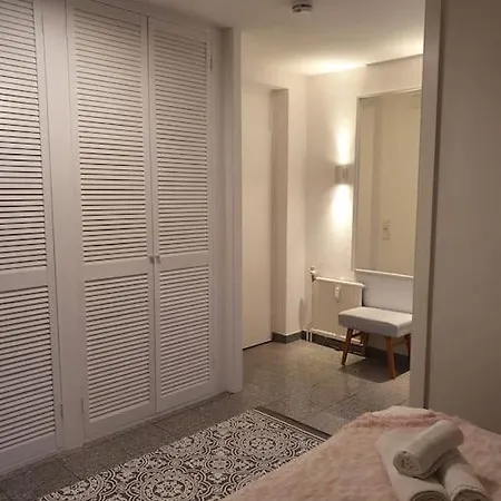 Апартаменты Mit Terrasse 500m Zum Strand, Gemuetlich, Renoviert