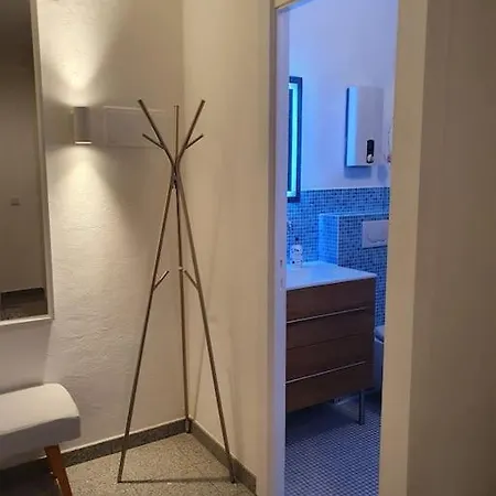 Mit Terrasse 500m Zum Strand, Gemuetlich, Renoviert *